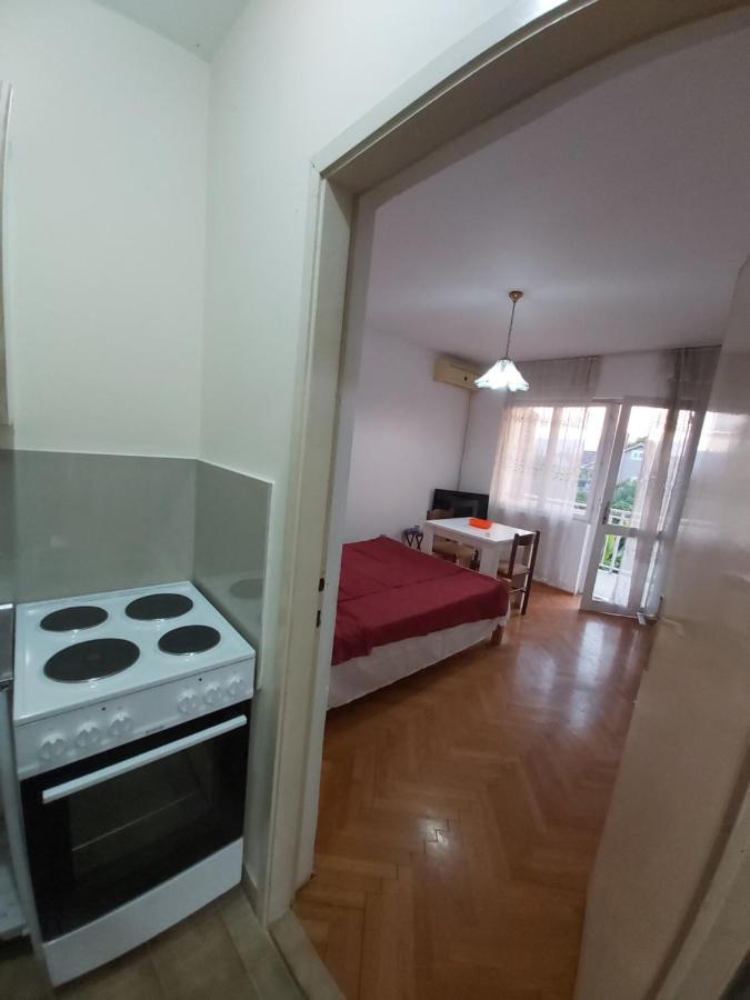 טיווט Apartments Maki מראה חיצוני תמונה