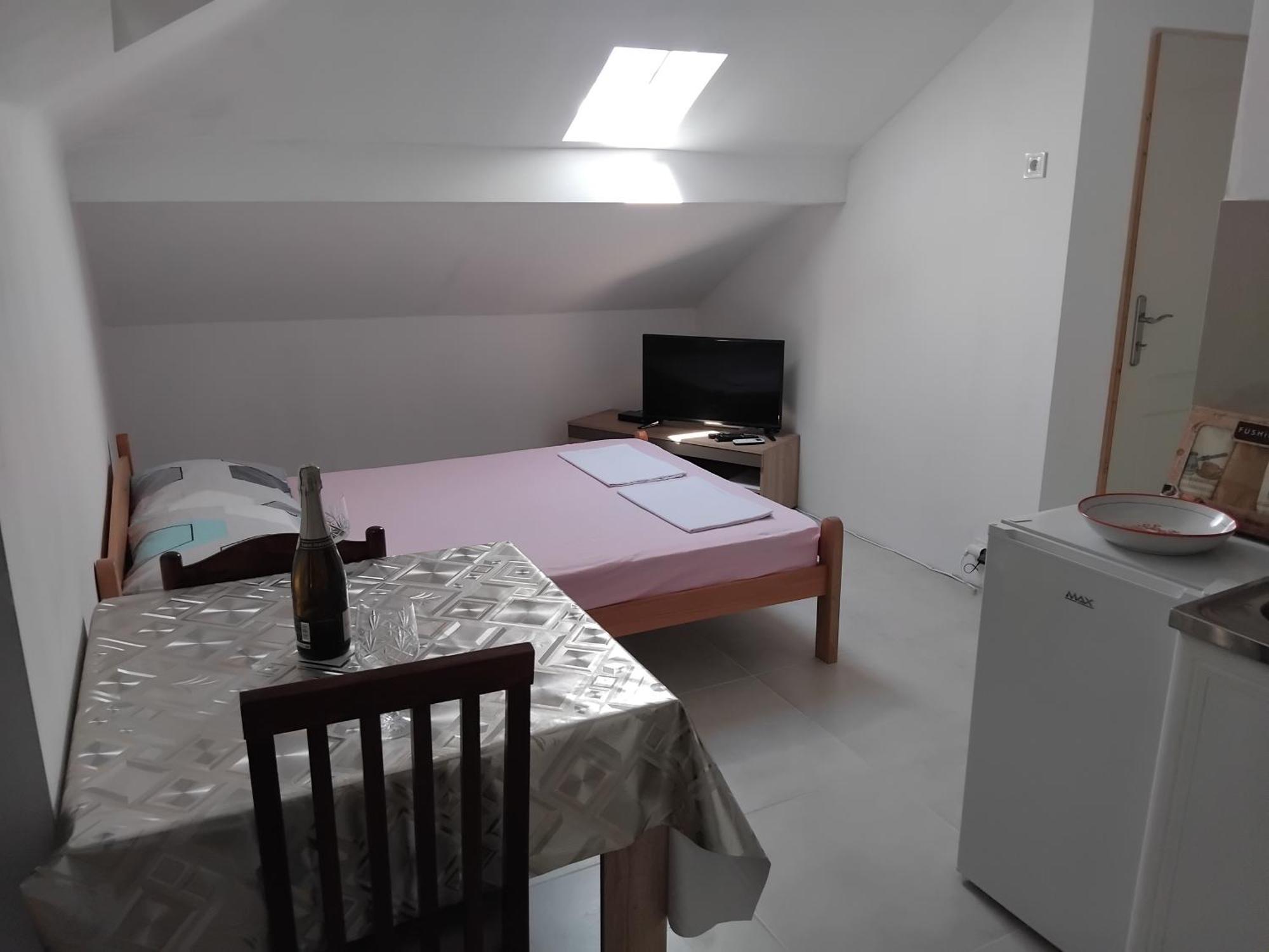 טיווט Apartments Maki מראה חיצוני תמונה